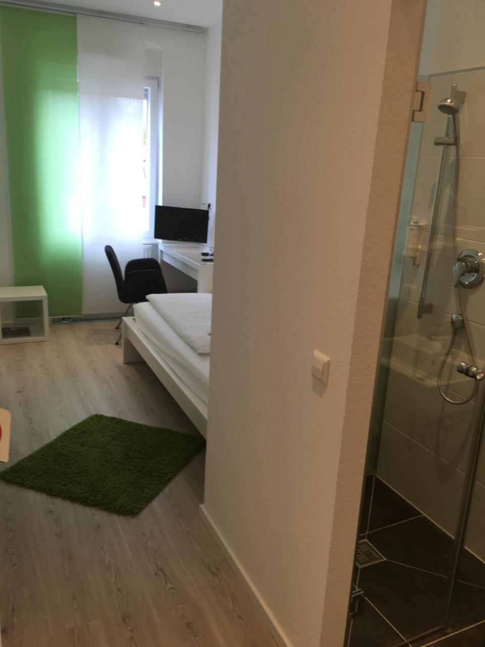 Hotel Barbarossa Karlsruhe Stadtmitte מראה חיצוני תמונה